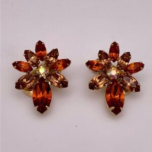 Avon vintage faux topaz clip on earrings